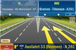 Die Software CoPilot Live bietet auch einen Fahrspurassistenten